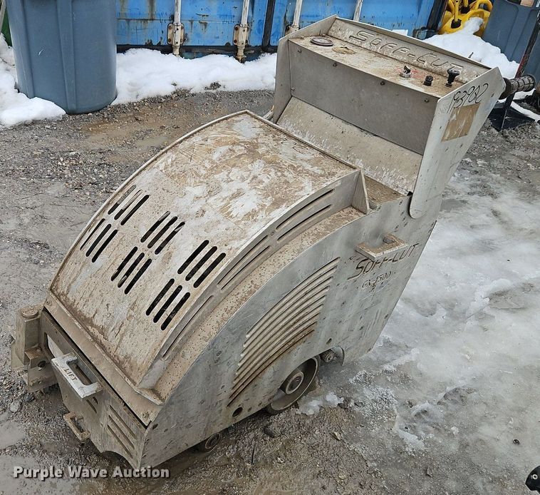 image for item LB9737 (3) Concrete saws