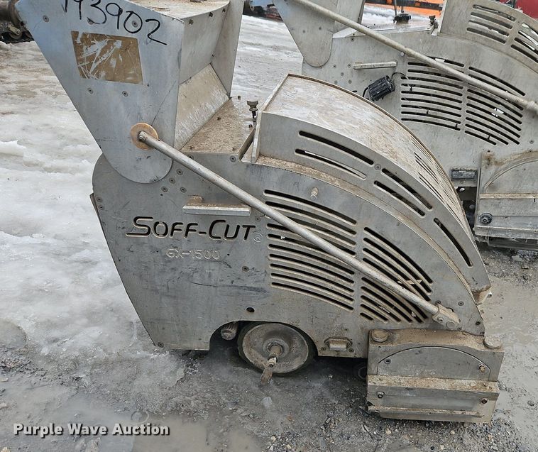 image for item LB9737 (3) Concrete saws