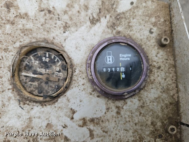 image for item LB9737 (3) Concrete saws