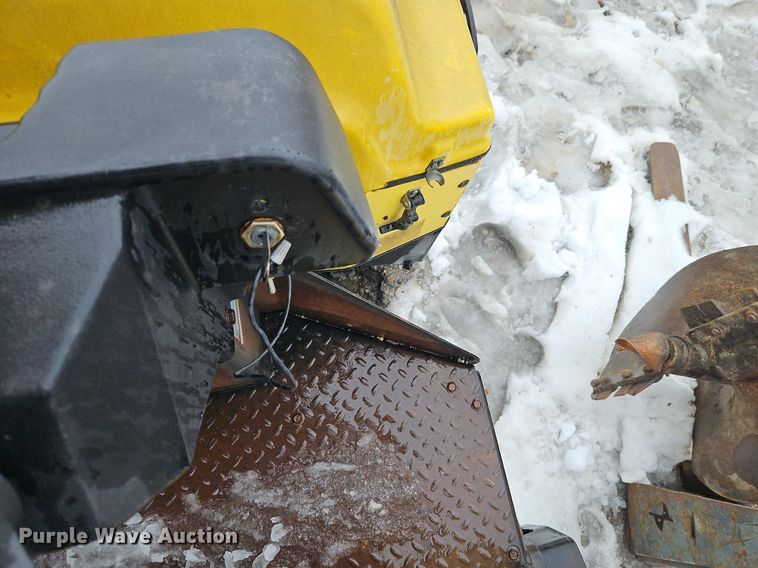 image for item LB9738 Wacker RD11A double drum roller