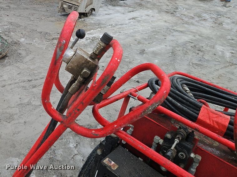 image for item LB9739 Allen concrete screed roller