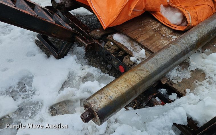 image for item LB9739 Allen concrete screed roller