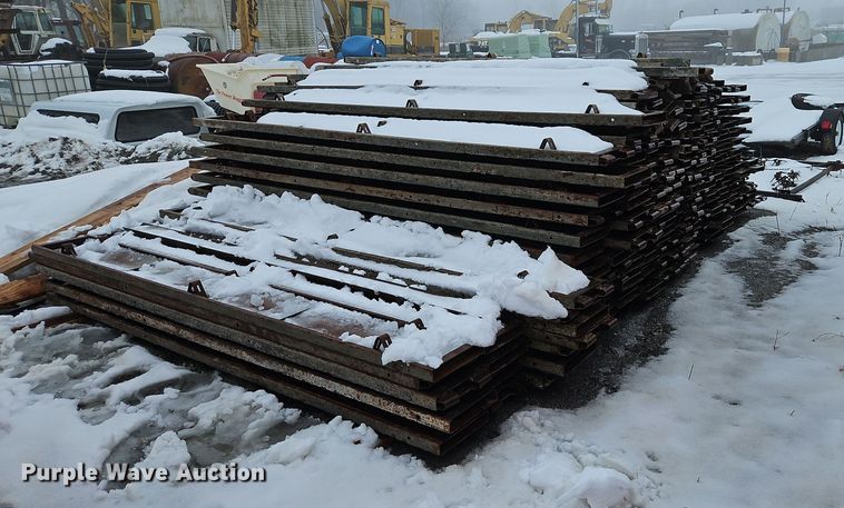 image for item LB9740 Concrete forms