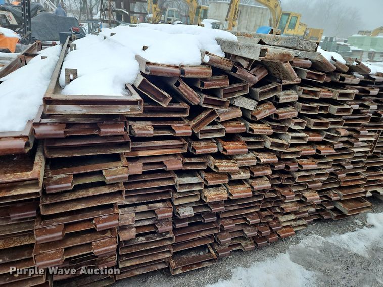 image for item LB9740 Concrete forms