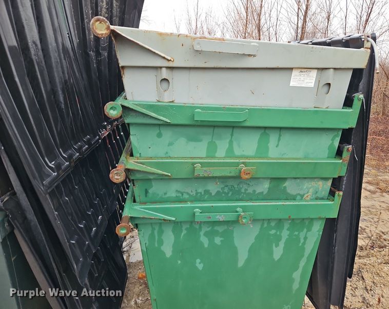 image for item LB9751 (12) dumpsters