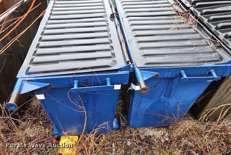 image for item LB9752 (9) dumpsters