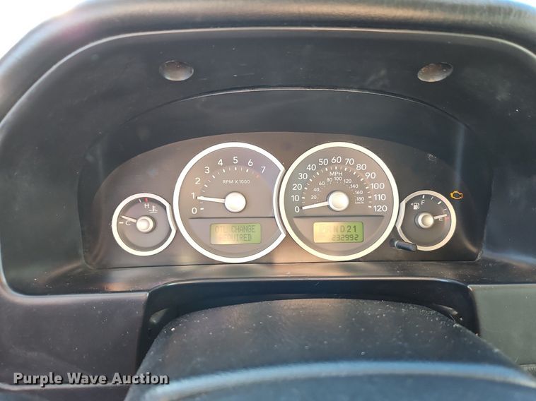 image for item LB9765 2005 Mercury  Mariner Premier SUV