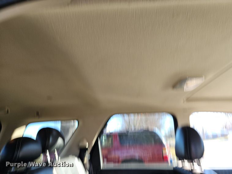 image for item LB9765 2005 Mercury  Mariner Premier SUV