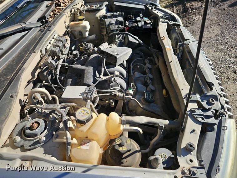 image for item LB9765 2005 Mercury  Mariner Premier SUV