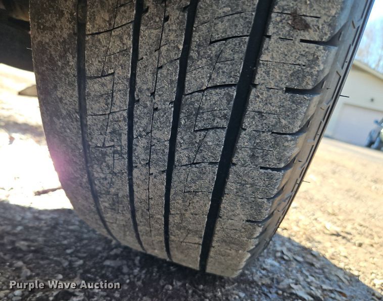 image for item LB9765 2005 Mercury  Mariner Premier SUV