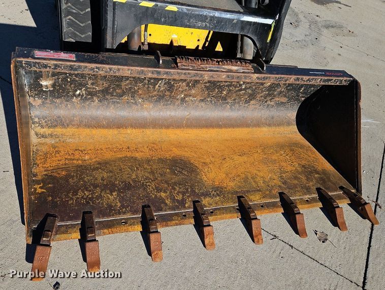 image for item LB9766 Thomas B602/150 skid steer loader