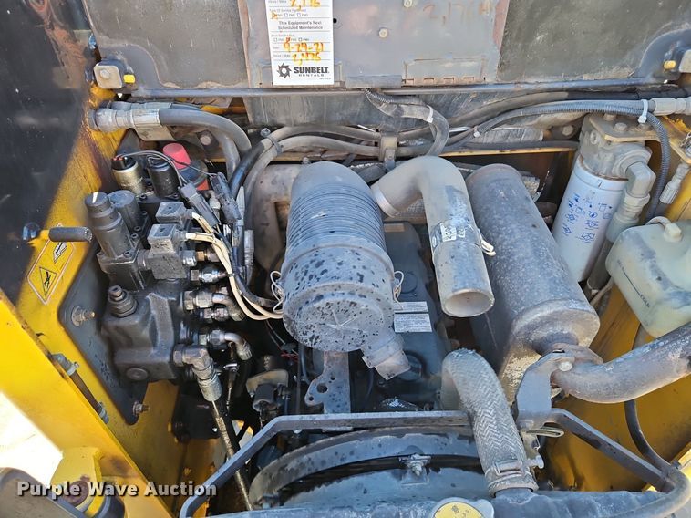 image for item LB9766 Thomas B602/150 skid steer loader