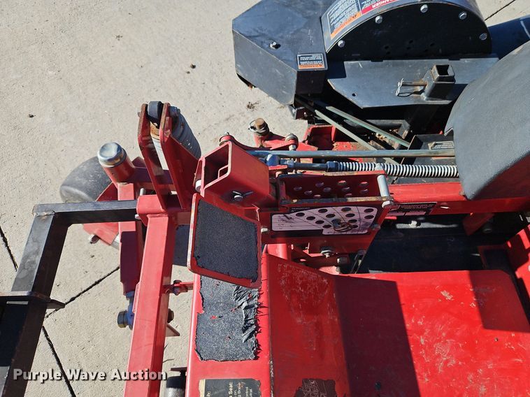 image for item LB9767 Ferris IS 3000 ZTR lawn mower