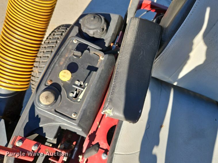 image for item LB9767 Ferris IS 3000 ZTR lawn mower