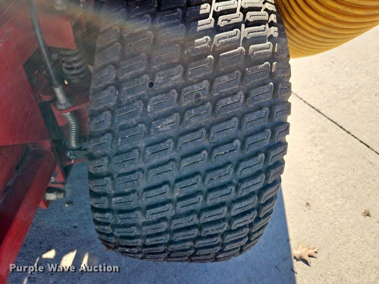 image for item LB9767 Ferris IS 3000 ZTR lawn mower