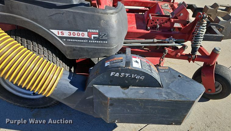 image for item LB9767 Ferris IS 3000 ZTR lawn mower