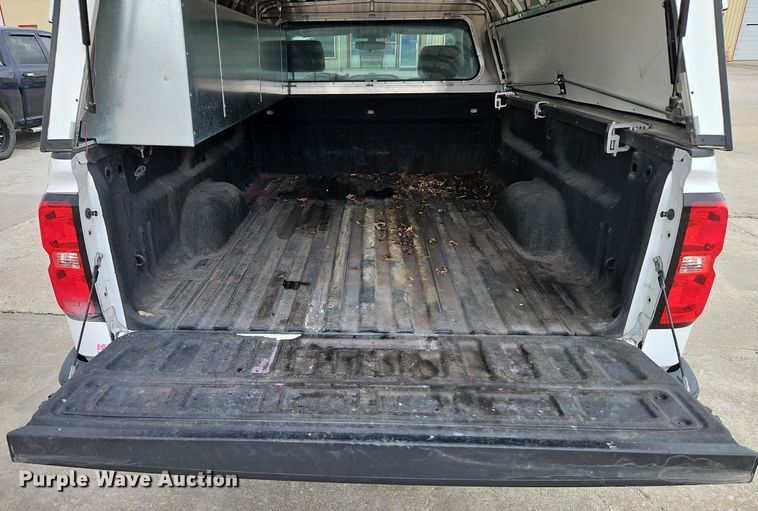 image for item LB9772 2014 Chevrolet  Silverado 1500 pickup truck