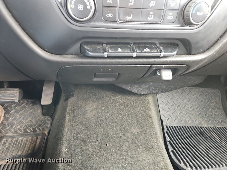 image for item LB9772 2014 Chevrolet  Silverado 1500 pickup truck