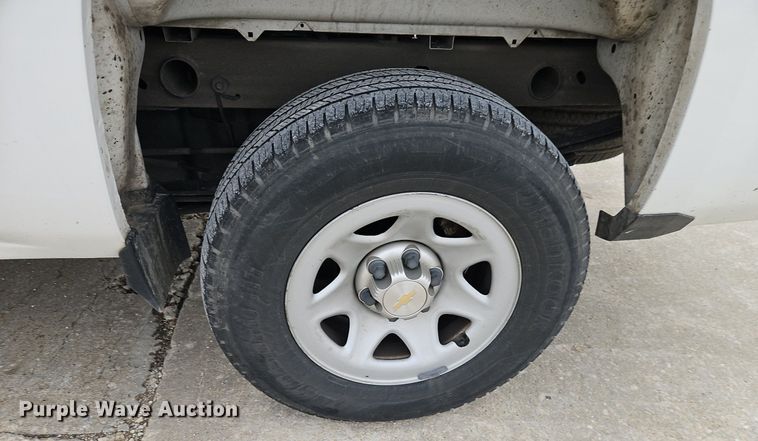 image for item LB9772 2014 Chevrolet  Silverado 1500 pickup truck