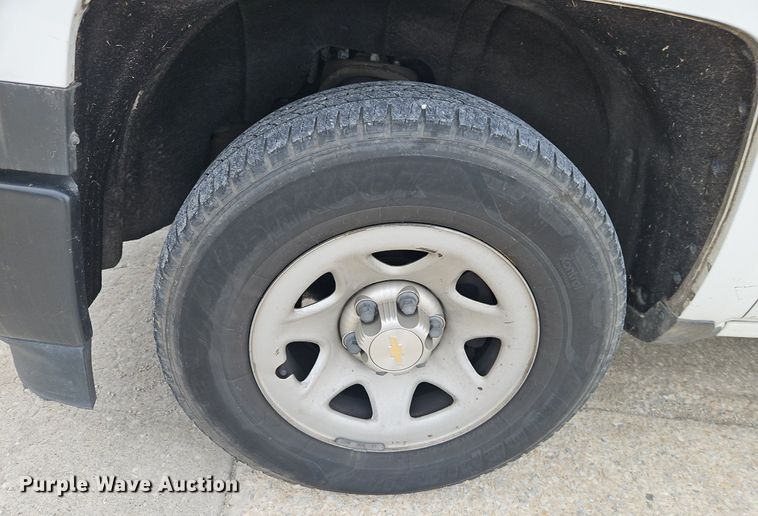 image for item LB9772 2014 Chevrolet  Silverado 1500 pickup truck