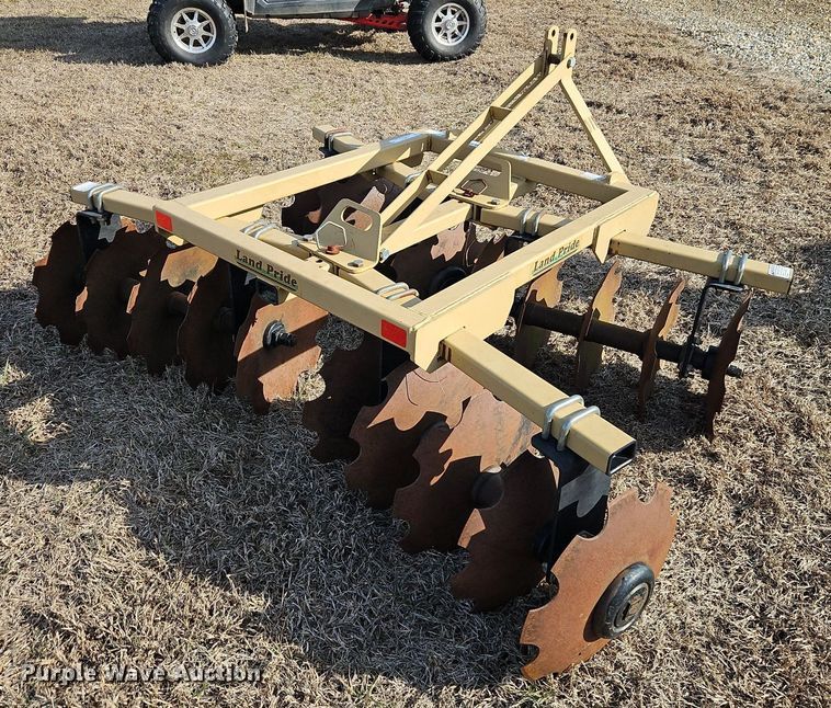 image for item LB9775 Land Pride DH1572 double off-set disk