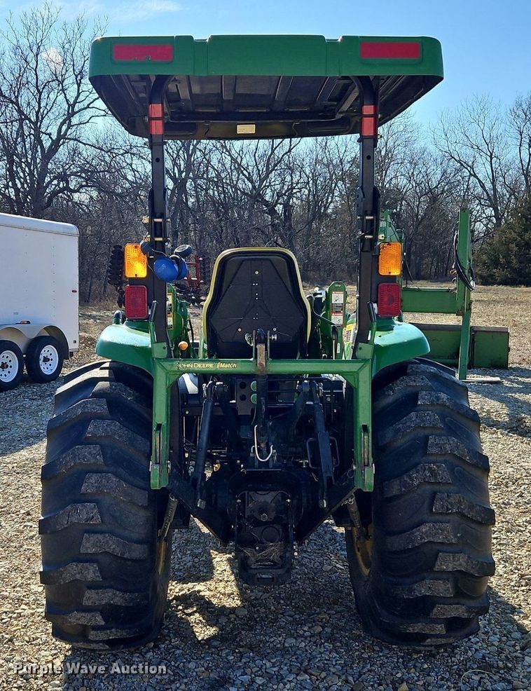 image for item LB9779 2008 John Deere 4320 MFWD tractor