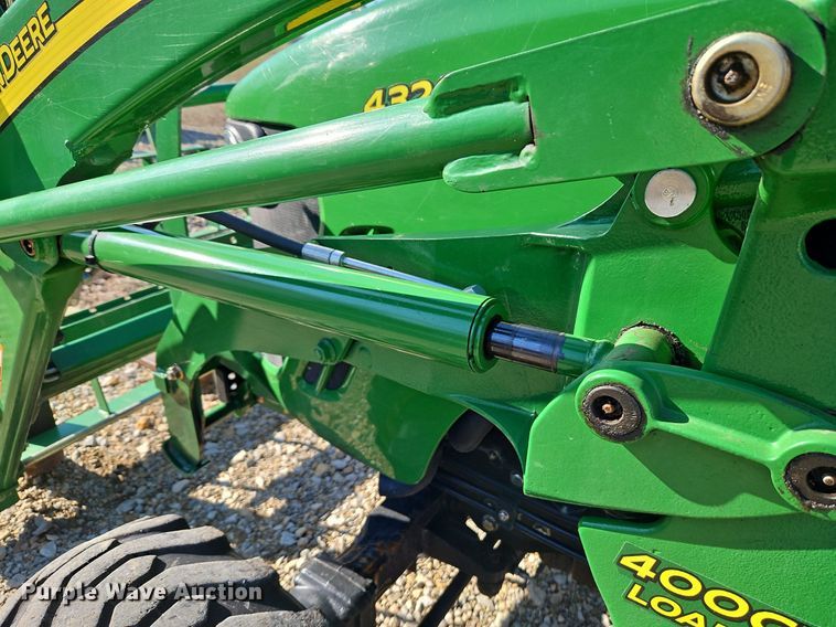 image for item LB9779 2008 John Deere 4320 MFWD tractor