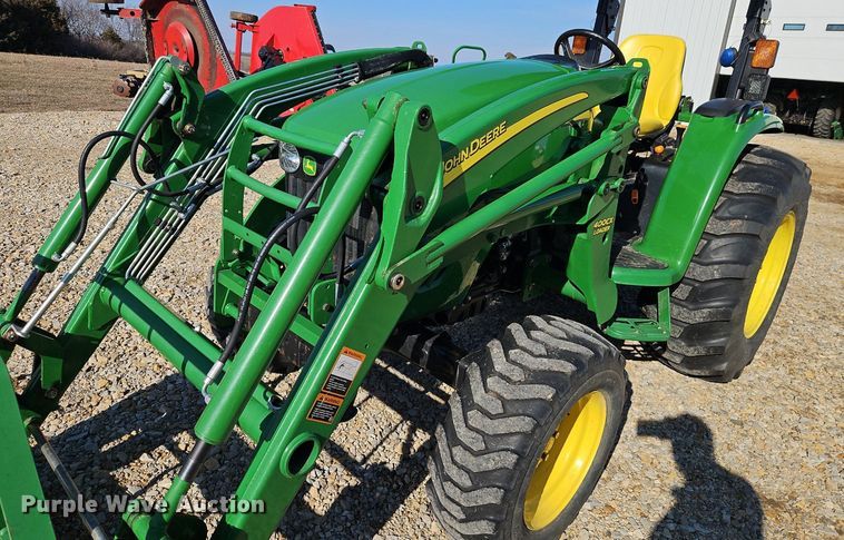 image for item LB9779 2008 John Deere 4320 MFWD tractor
