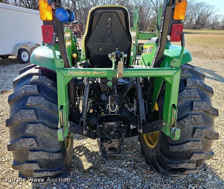 image for item LB9779 2008 John Deere 4320 MFWD tractor