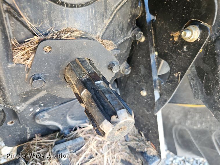 image for item LB9779 2008 John Deere 4320 MFWD tractor