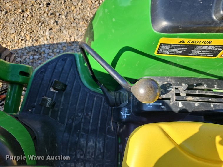 image for item LB9779 2008 John Deere 4320 MFWD tractor