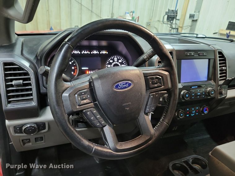 image for item LC9808 2019 Ford F150 SuperCrew pickup truck