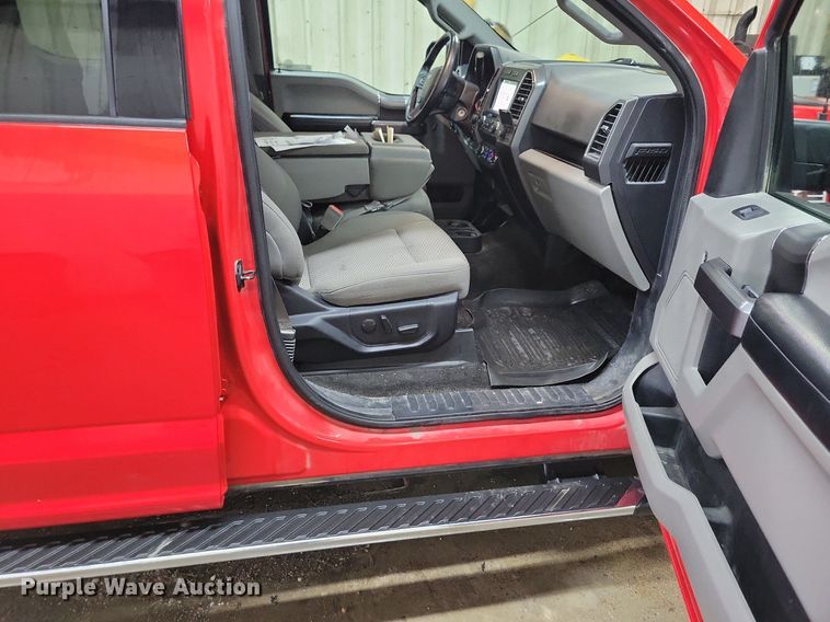 image for item LC9808 2019 Ford F150 SuperCrew pickup truck