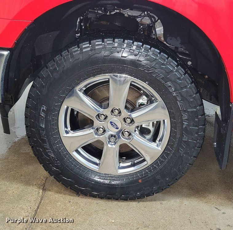 image for item LC9808 2019 Ford F150 SuperCrew pickup truck