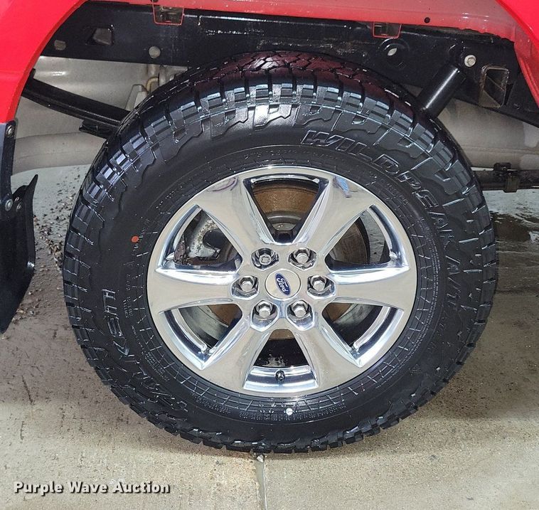 image for item LC9808 2019 Ford F150 SuperCrew pickup truck