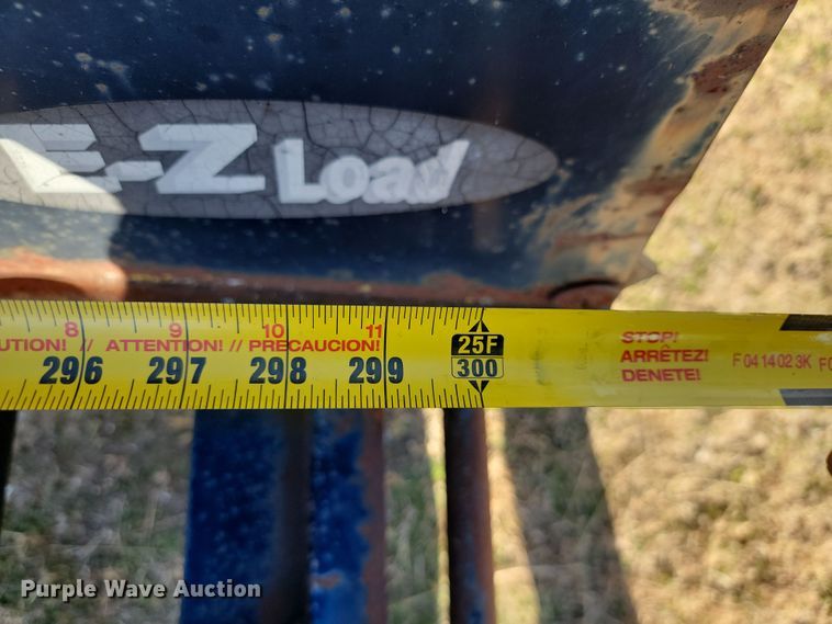 image for item LD9062 2006 Gator Made equipment trailer