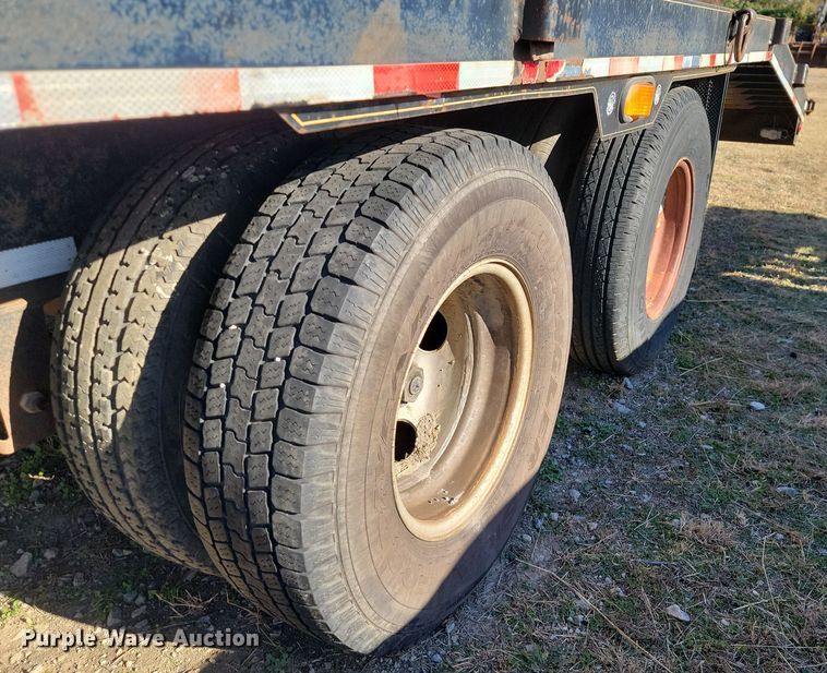 image for item LD9062 2006 Gator Made equipment trailer