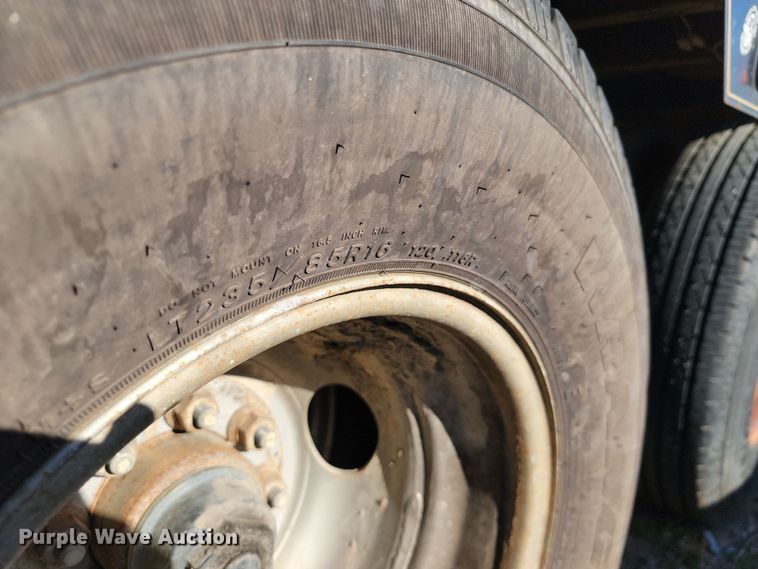 image for item LD9062 2006 Gator Made equipment trailer