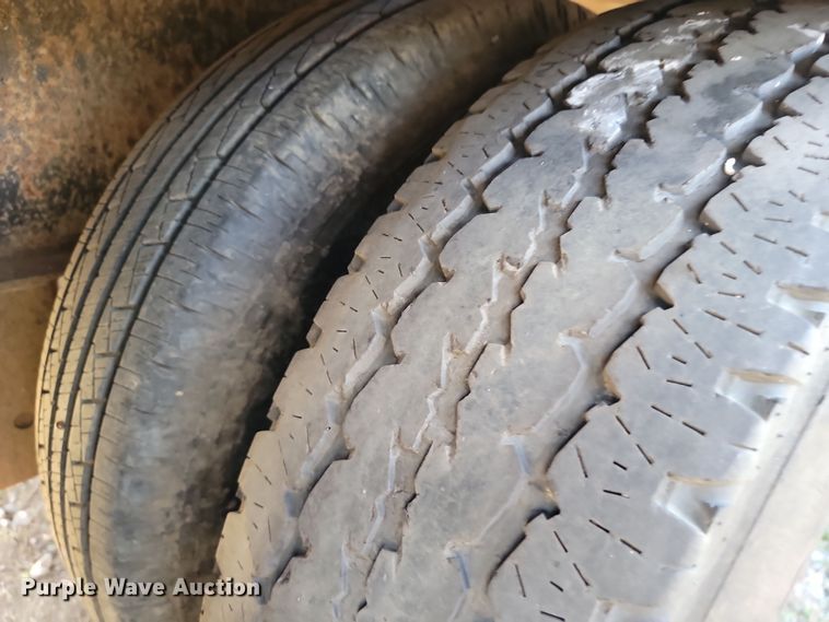 image for item LD9062 2006 Gator Made equipment trailer