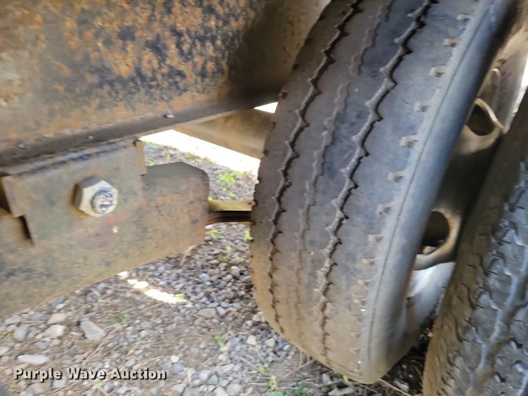 image for item LD9062 2006 Gator Made equipment trailer