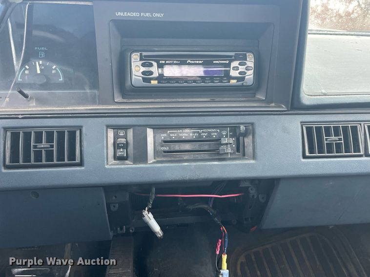 image for item LD9930 1993 Oldsmobile  Cutlass Ciera S 