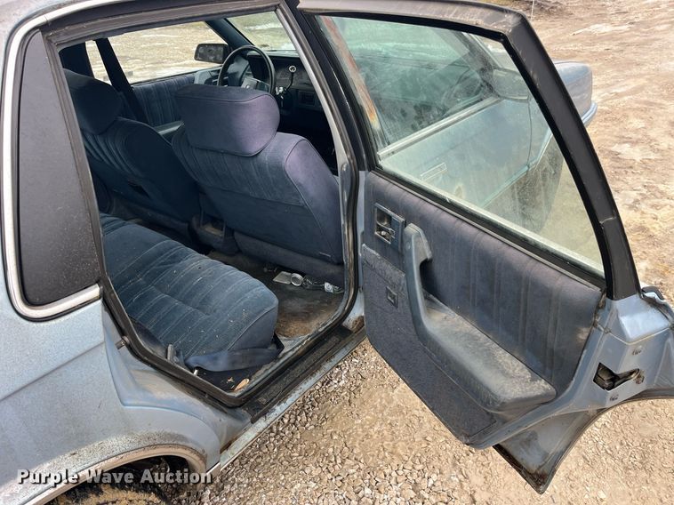 image for item LD9930 1993 Oldsmobile  Cutlass Ciera S 