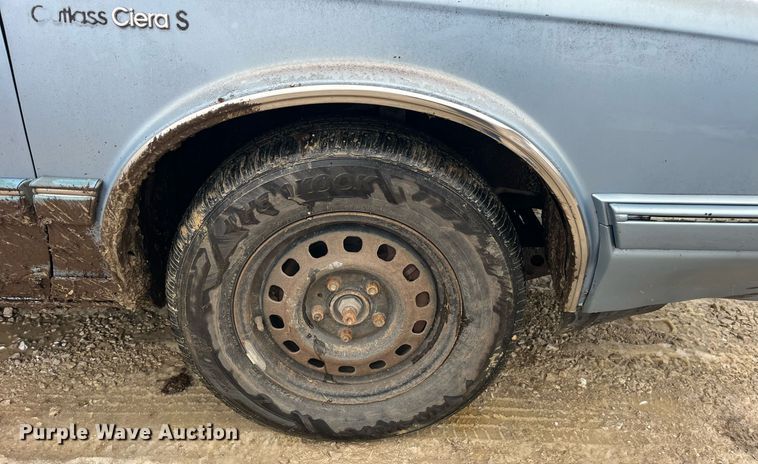 image for item LD9930 1993 Oldsmobile  Cutlass Ciera S 