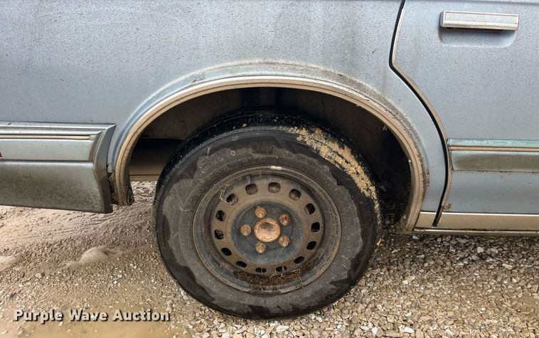 image for item LD9930 1993 Oldsmobile  Cutlass Ciera S 