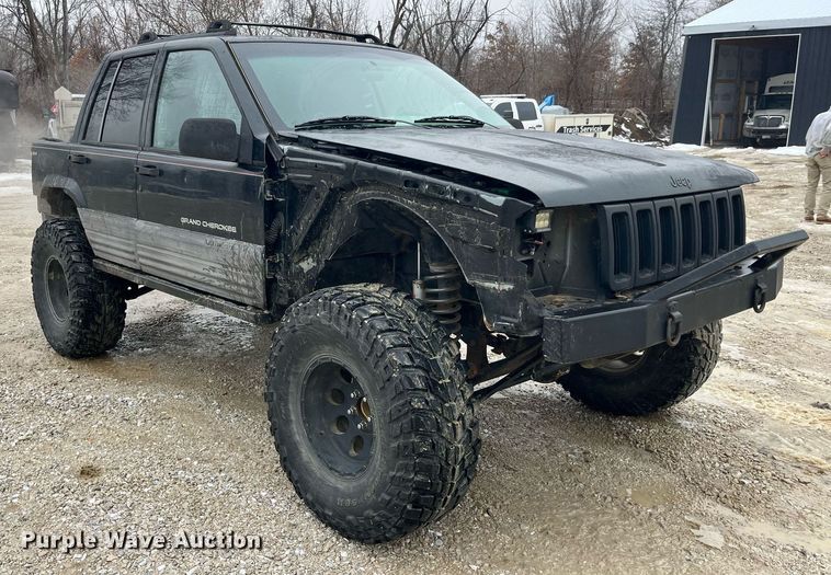 image for item LD9931 1998 Jeep Grand Cherokee Laredo SUV