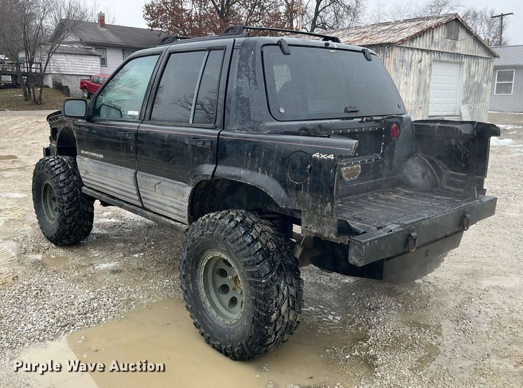 image for item LD9931 1998 Jeep Grand Cherokee Laredo SUV