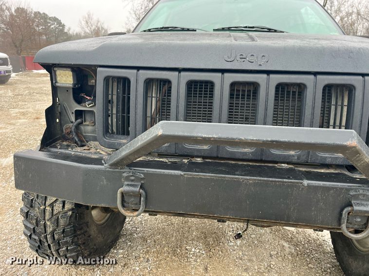 image for item LD9931 1998 Jeep Grand Cherokee Laredo SUV