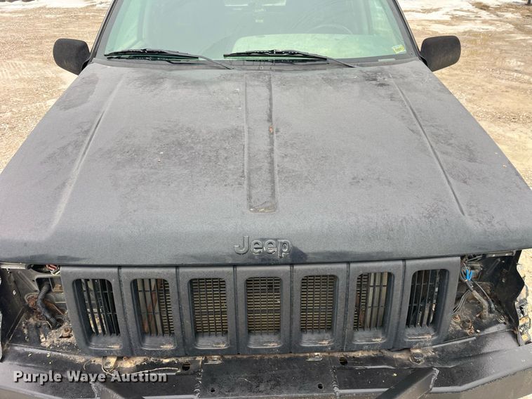 image for item LD9931 1998 Jeep Grand Cherokee Laredo SUV