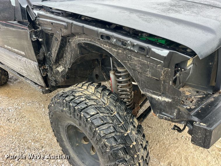 image for item LD9931 1998 Jeep Grand Cherokee Laredo SUV