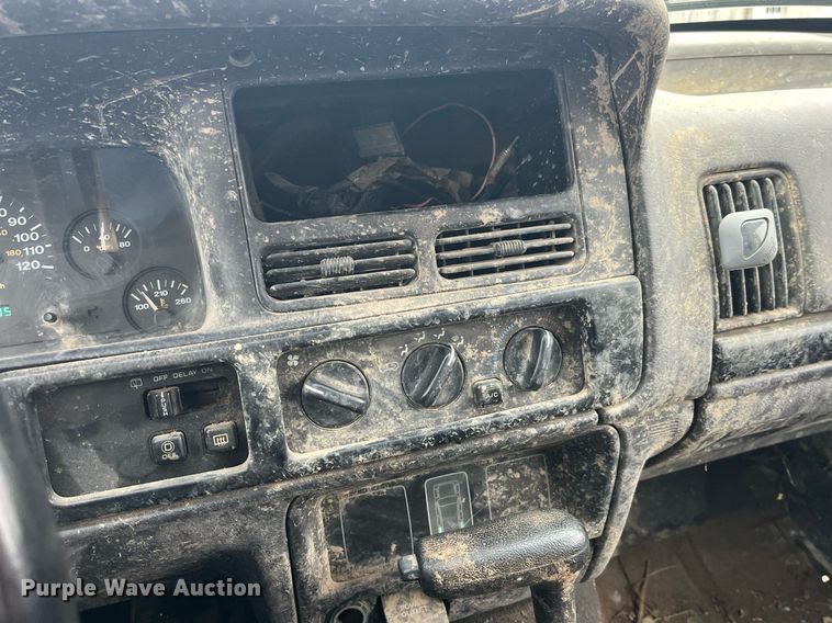 image for item LD9931 1998 Jeep Grand Cherokee Laredo SUV